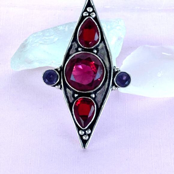 925 Sterling Faceted Garnet Knuckle Ring 8.5 - Picture 3 of 6
